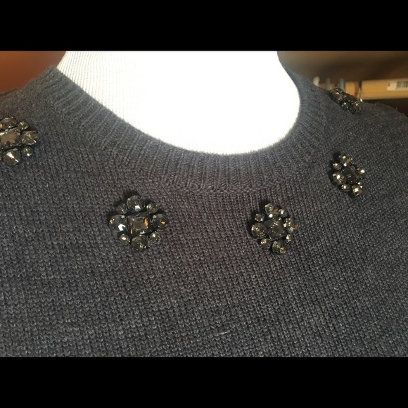 Ivanka Trump Sweater - Picture 3 of 3